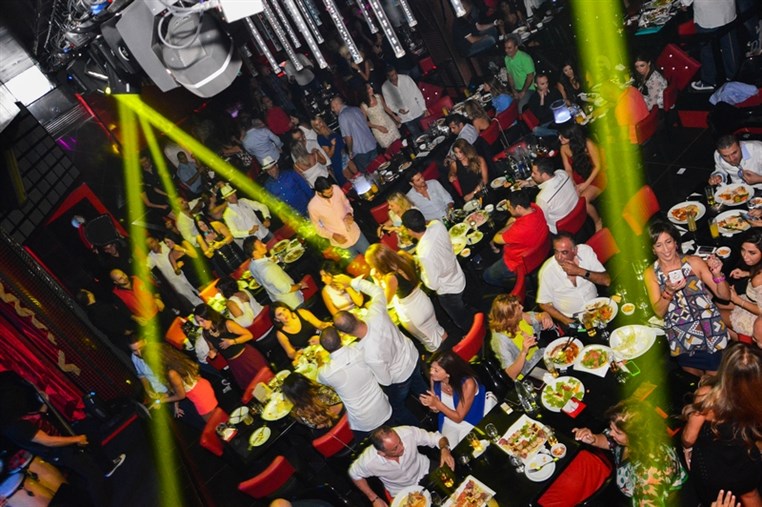 Diva Club On Saturday Night